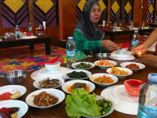 Gambar Makanan Pondok Asam Pedas Baung 9