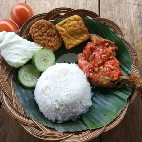 Gambar Makanan Warkop Pecel Lele Shatirra, Jl. Adinegoro No 9 Simpang Lalang 2