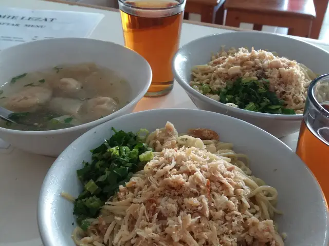 Gambar Makanan Mie Lezat Khas Bandung (Gang Luna) 15