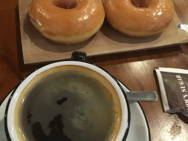 Gambar Makanan Krispy Kreme Doughnuts Café 5