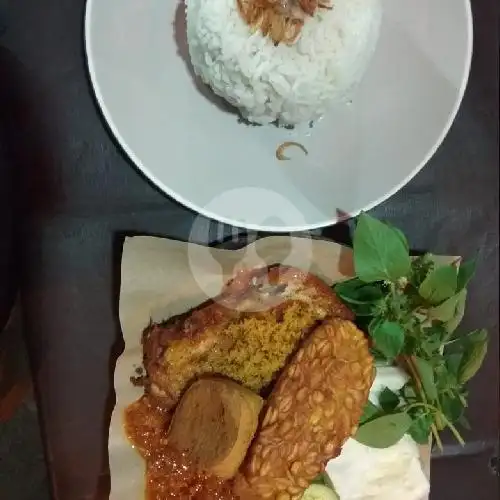 Gambar Makanan Ayam Penyet Khas Jawa Tengah Mas Wali 3