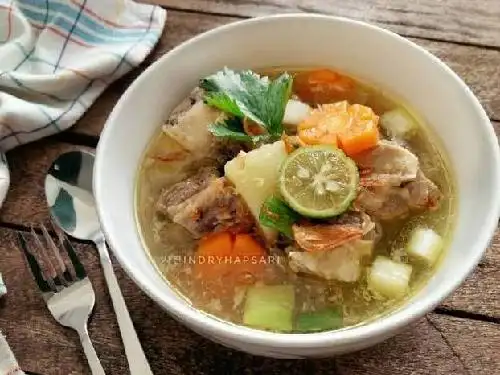 Sop Iga Sapi Pak Teddy Cileungsi