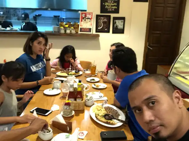 Gambar Makanan R&B Steak & Grill Solo 9