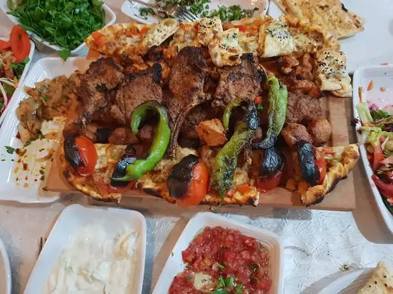 Beyzade Restaurant'nin yemek ve ambiyans fotoğrafları 1