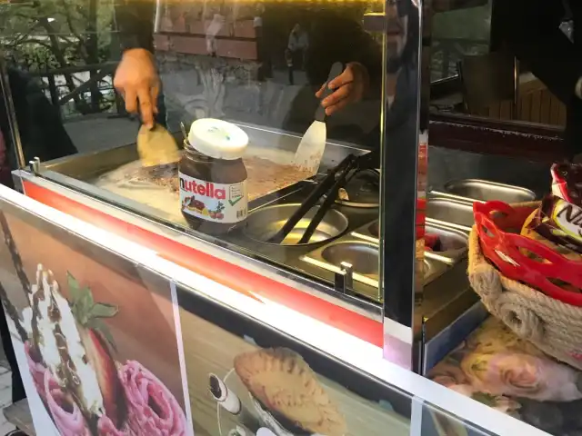 Saitabat Şelale Tava Dondurma & Waffle'nin yemek ve ambiyans fotoğrafları 5