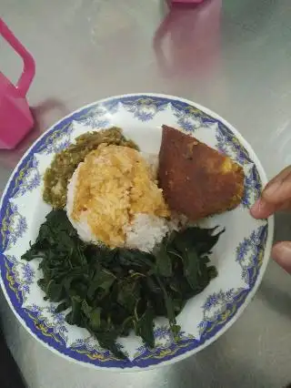 Warong Aneka Rasa Hafifah (Masakan Minang/Padang) Food Photo 2