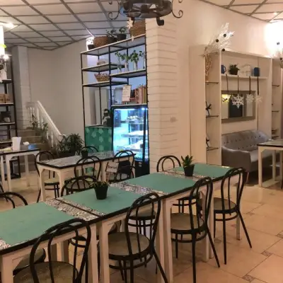 Sea Green Cafe and Lifestyle Shop