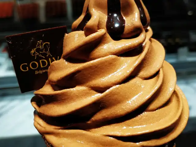 GODIVA Chocolatier Food Photo 12