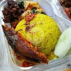 Gambar Makanan Nasi Kuning, Nasi Uduk, Nasi Goreng Raja Nusantara, Dago 5