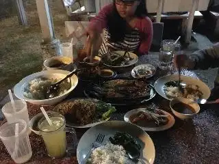 D' Batik Seafood