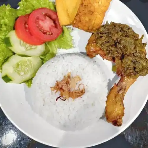 Gambar Makanan Ayam Penyet Ibu Haji 12