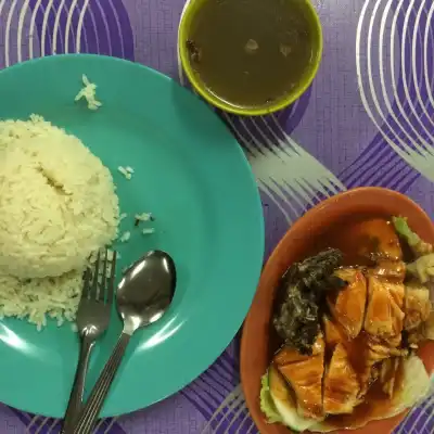 Etot Nasi Ayam Puchong Aka Tupai Jantan