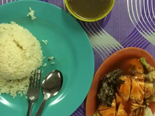 Etot Nasi Ayam Puchong Aka Tupai Jantan Food Photo 1