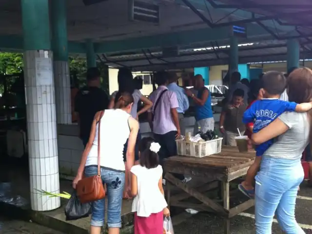 Pasar Ikan & Sayur Sematan Food Photo 3