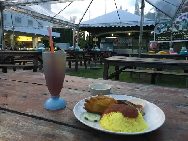 Faces Nasi Kuning Ayam Food Photo 10