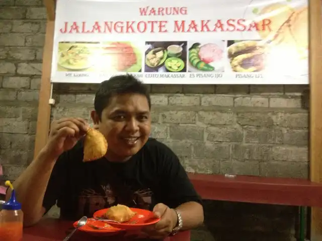 Gambar Makanan Warung Jalangkote Makassar 4