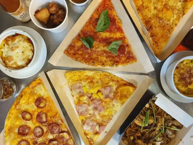 Yellow Cab Pizza Co. Food Photo 16