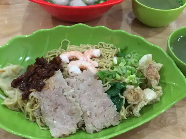 Gambar Makanan Bakmi Yong Yam 16