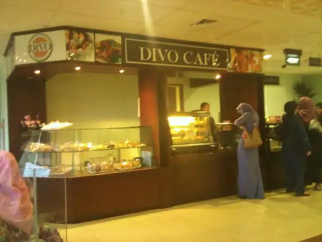 Gambar Makanan DIVO CAFE 12