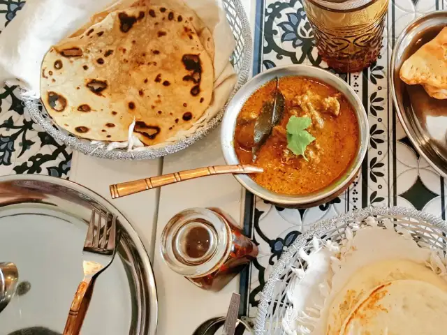 OM Indian Kitchen