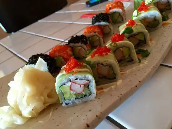 Oishii Wok & Sushi