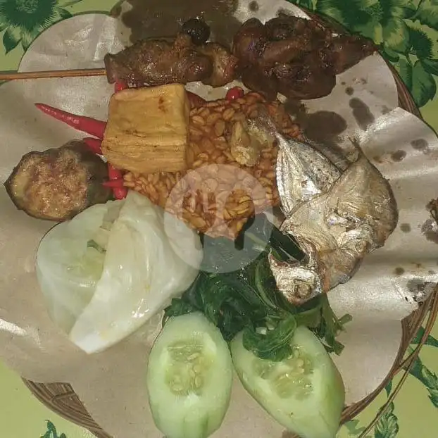 Gambar Makanan Nasi Tempong Keyla, Pulau Batanta 6