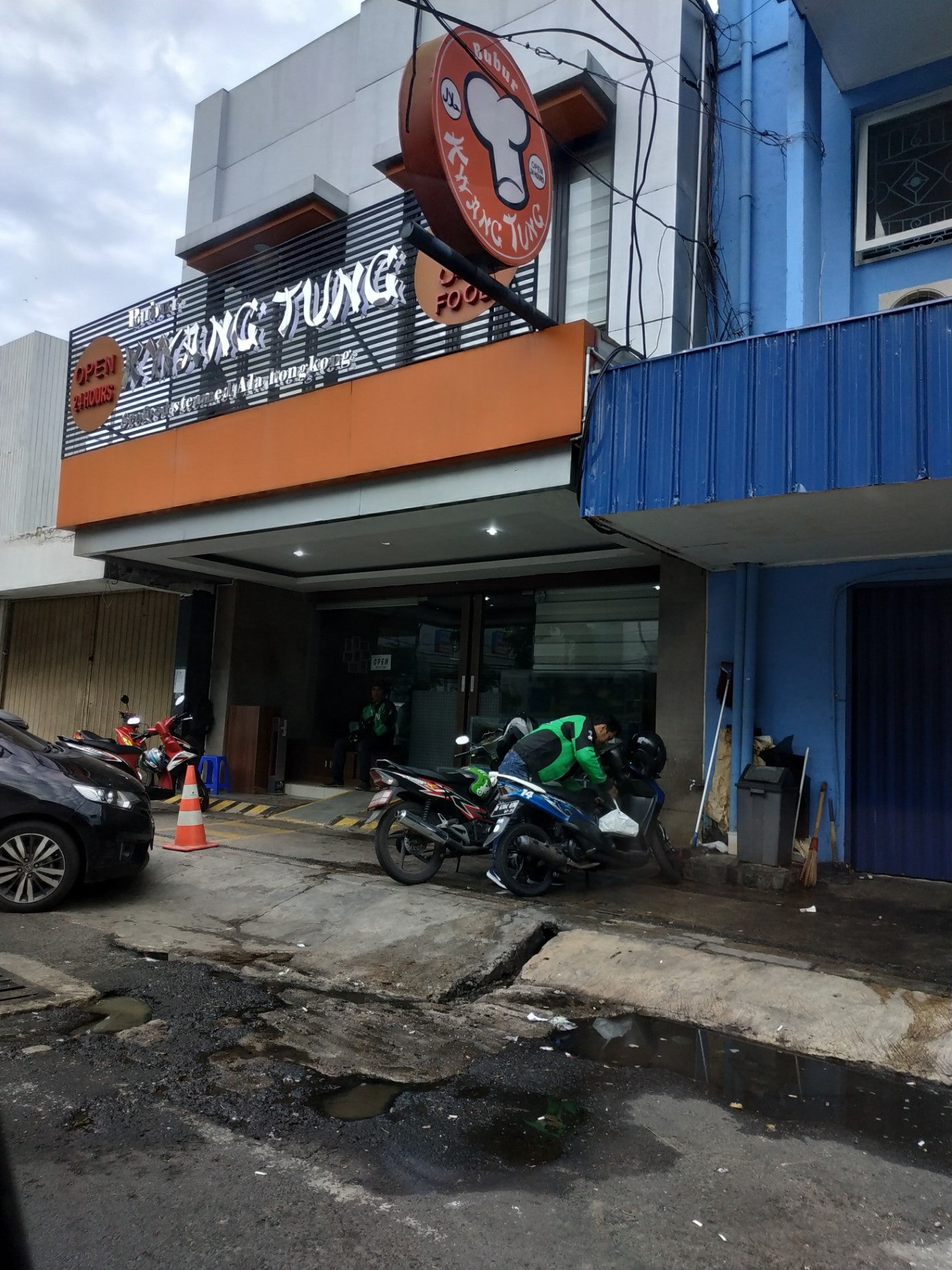 Gambar Wisata Kuliner Pecenongan