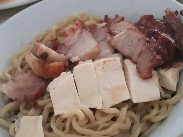 Gambar Makanan Bakmi Moyan 8