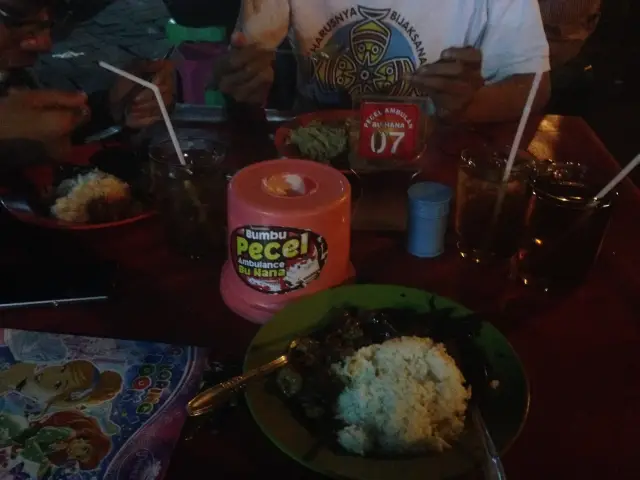 Gambar Makanan Pecel Ambulance Bu Hana 5