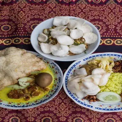 Nasi Kuning Bu Yuli Alkid, Kraton