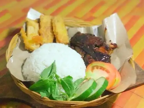 Ayam Bakar Ayam Geprek Raffa, Jl. Abubakar Lambogo 1 No 20