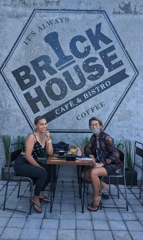 Gambar Makanan Brickhouse Cafe & Bistro 13