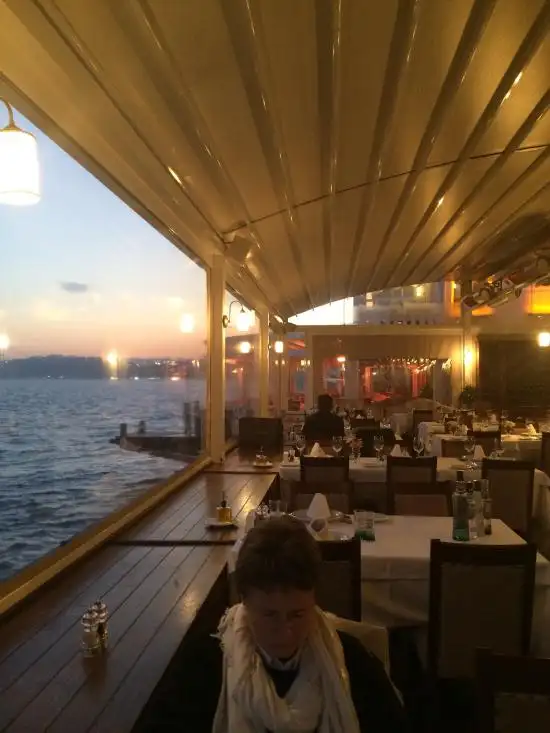 Arnavutköy Balıkçısı'nin yemek ve ambiyans fotoğrafları 2