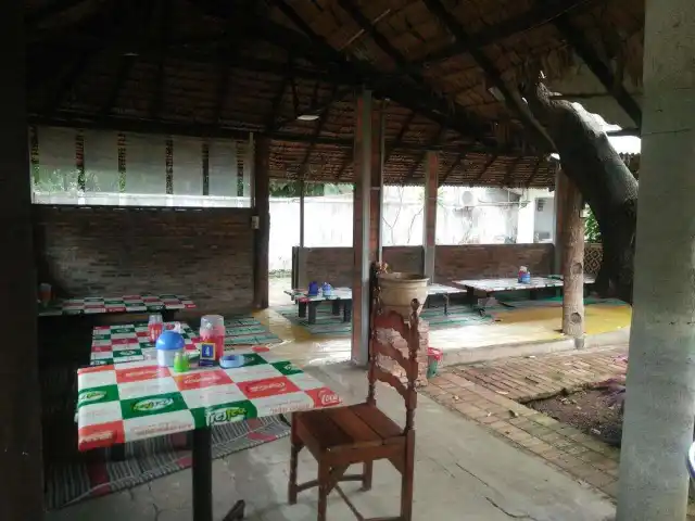 Gambar Makanan Nasi Timbel Saung Kuring 13