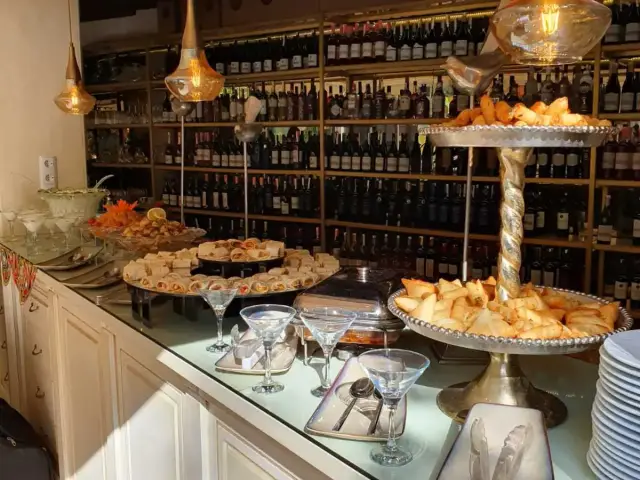 Villa  Levante Cafe & Restaurant'nin yemek ve ambiyans fotoğrafları 42
