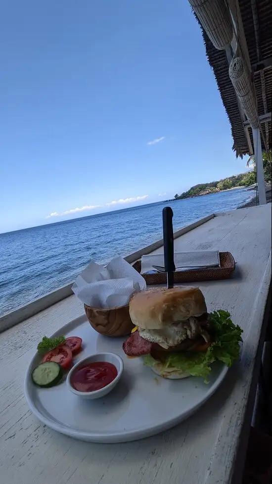 Gambar Makanan Bamboo Restaurant Tulamben 7