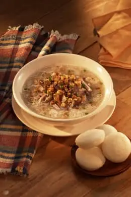 Ted's Oldtimer Lapaz Batchoy Food Photo 8