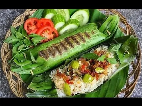 Nasi Bakar Menggoda, Beji