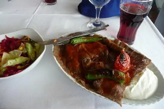 Uludag Kebabcisi'nin yemek ve ambiyans fotoğrafları 2