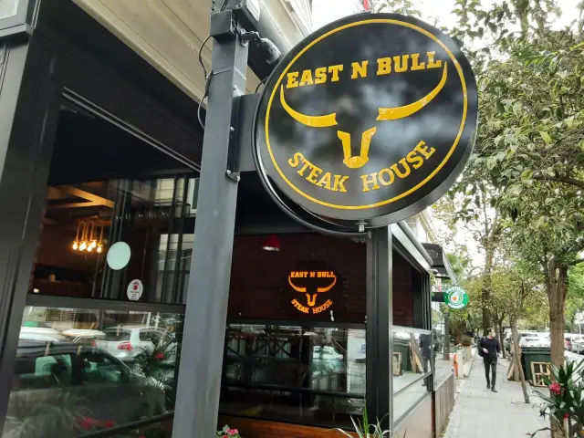 EAST N BULL STEAK HOUSE'nin yemek ve ambiyans fotoğrafları 55