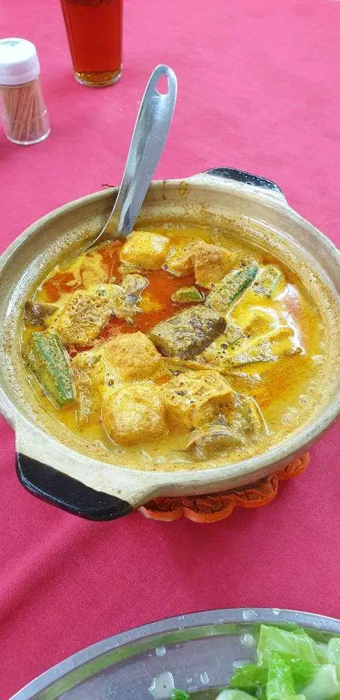 Ah Lye Curry Fish Head Food Photo 8