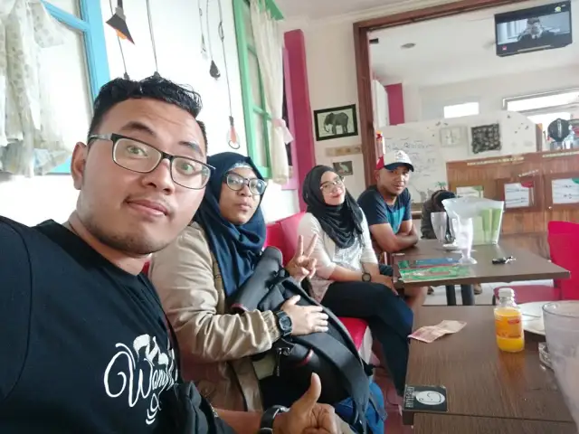 Gambar Makanan Kafe Gajah 3