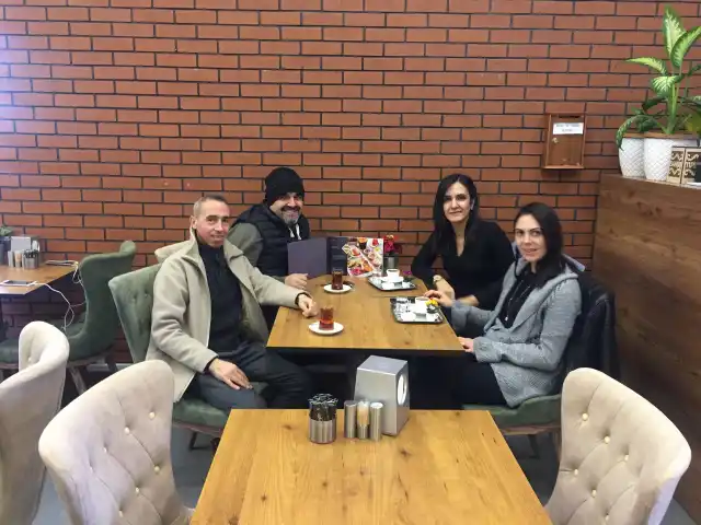 Yeşil Ve Zeytin Kafe Bistro'nin yemek ve ambiyans fotoğrafları 18