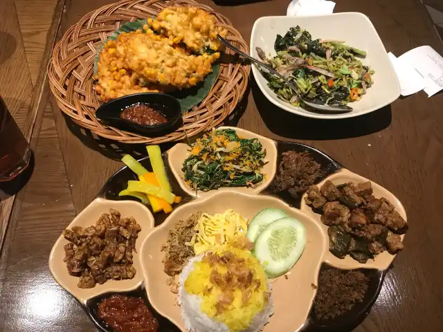 Gambar Makanan REMBOELAN Indonesian Soulfood 4