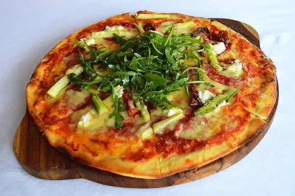 Gambar Makanan HARRISsimo Pizza - HARRIS Hotel Seminyak 11