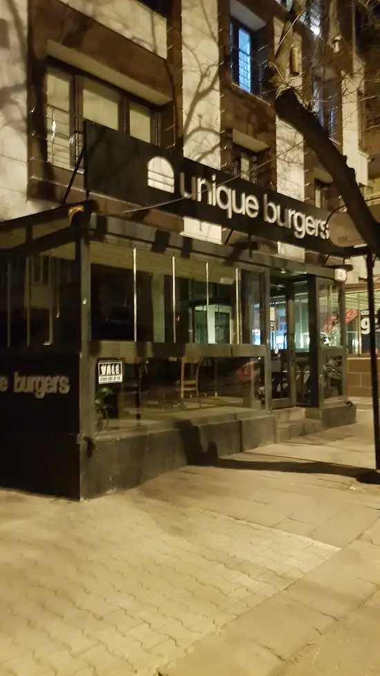 Unique Burgers'nin yemek ve ambiyans fotoğrafları 73