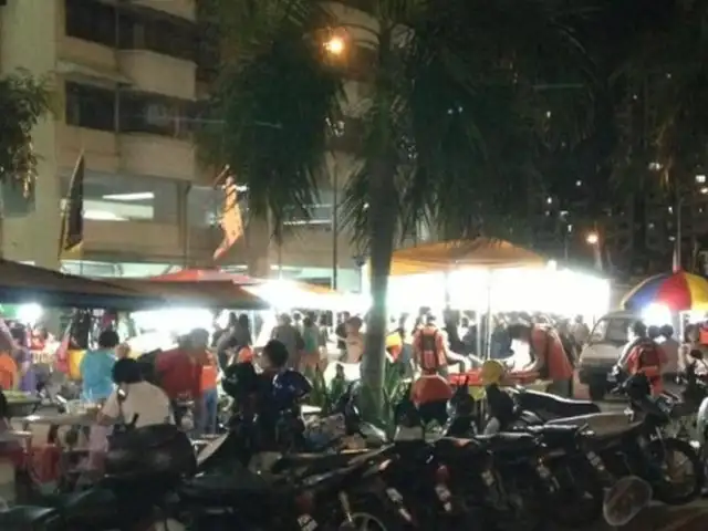 Jelutong Night Market
