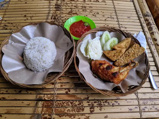 Gambar Makanan Warung Corner 3