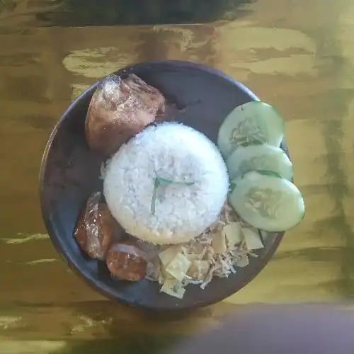 Gambar Makanan Lalapan Dan Nasi Uduk & Bakso Mbok Seh, Jl. Klampok Kasri 2 ,282A 5