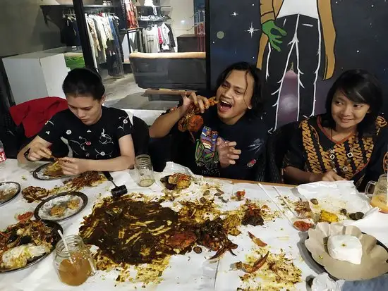 Gambar Makanan The Crabbys 13